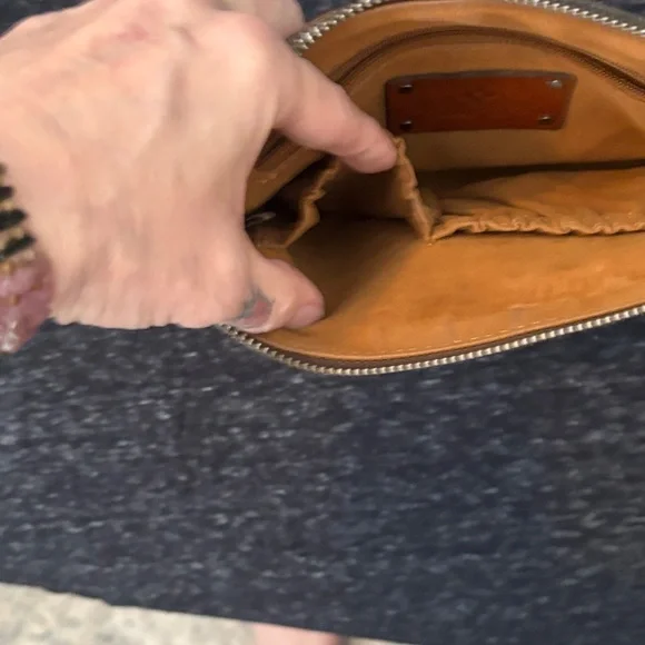 Patricia Nash Embossed Floral Clutch - Picture 5 of 14